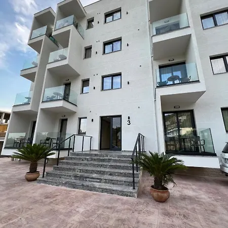 Patio Mare מלון דרמי