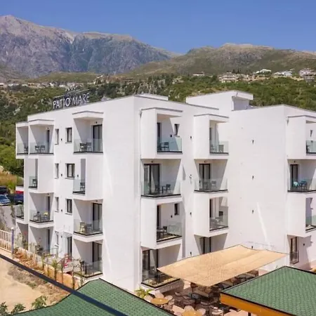 Patio Mare Dhërmi