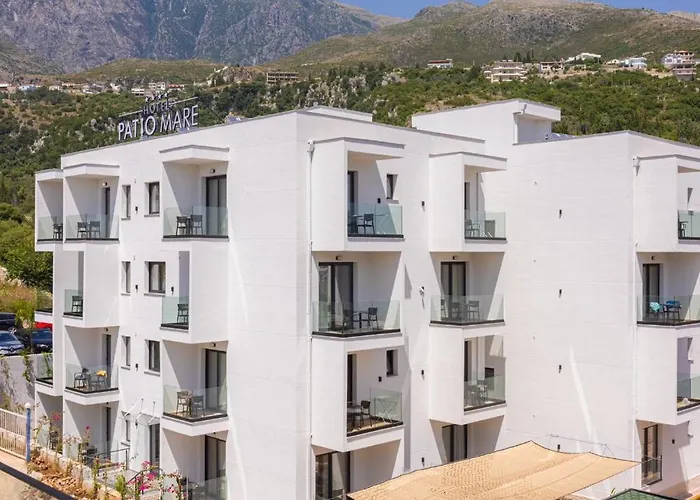 מלון Patio Mare