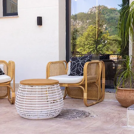 Patio Mare Dhermi